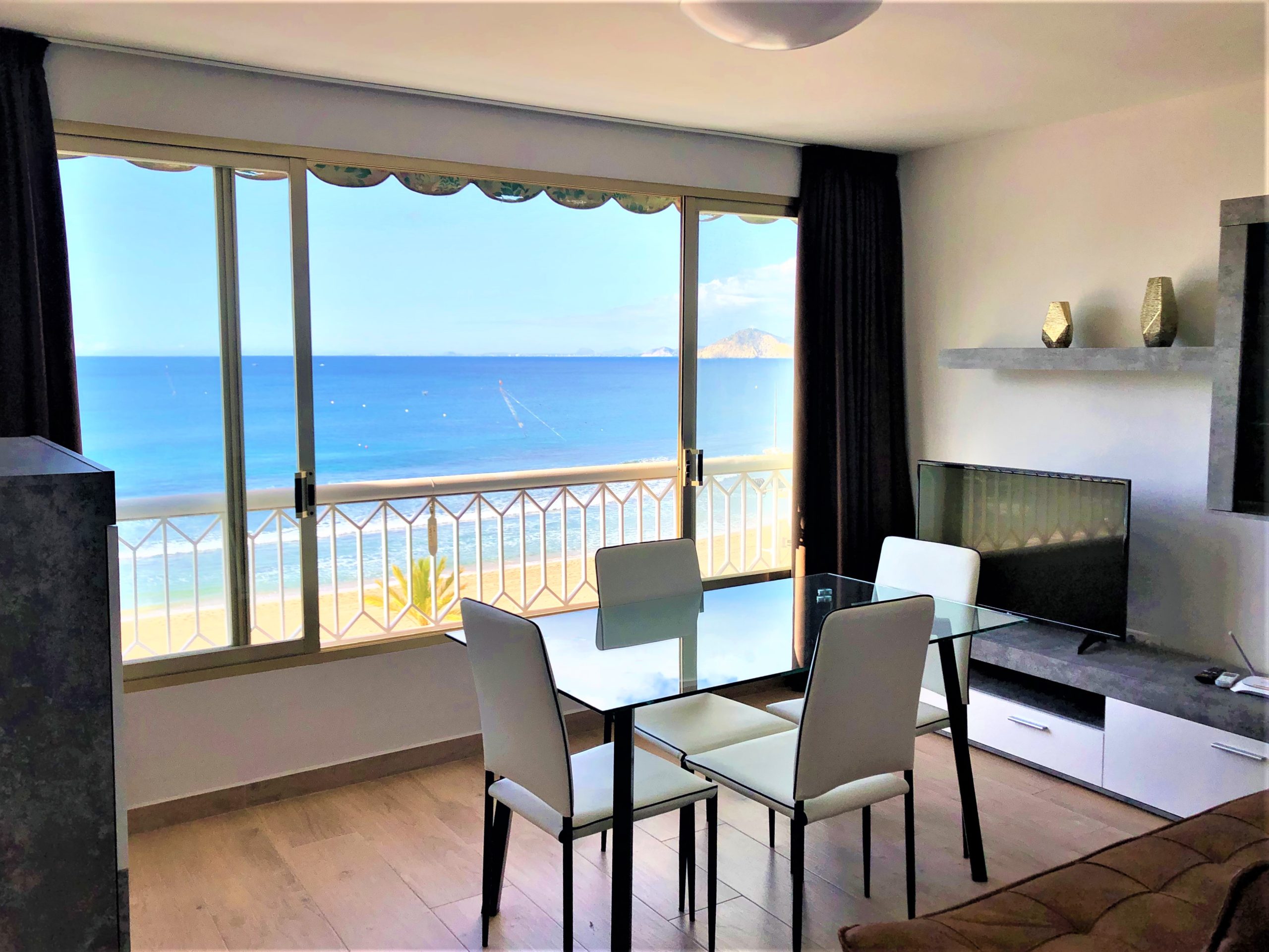 Apartamento en Benidorm con piscina